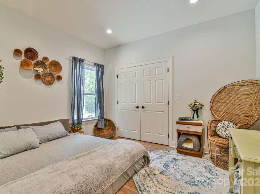 658 Lawing Drive, Nebo, NC 28761.  MLS# CAR4179904, YatesRealty ID 3855. 2nd guest bedroom