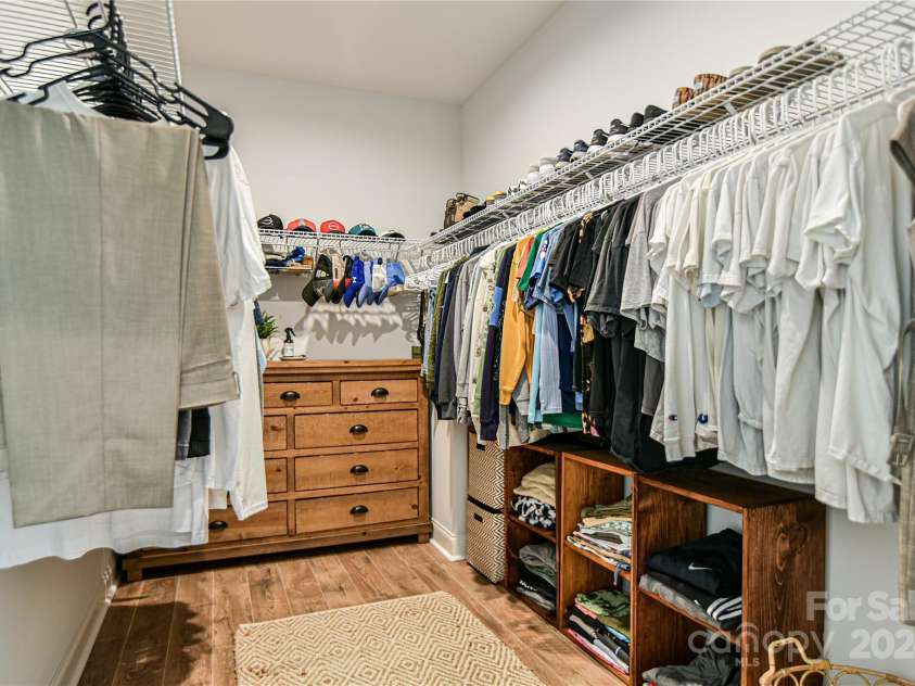 658 Lawing Drive, Nebo, NC 28761.  MLS# CAR4179904, YatesRealty ID 3855. Big walk-in closet