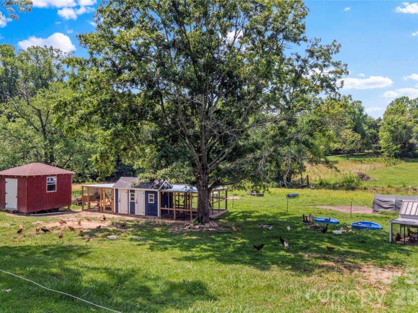 226 Pleasant Hill Drive, Elkin, NC 28621.  MLS# CAR4403832, YatesRealty ID 38553. 