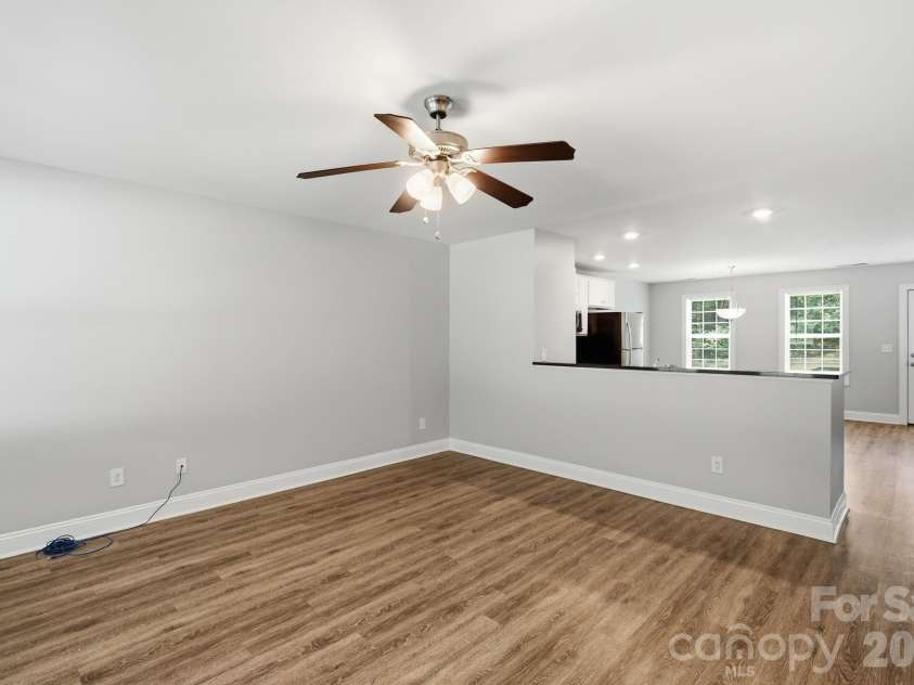 1514 Jamaica Road, Kannapolis, NC 28083.  MLS# CAR4405227, YatesRealty ID 38556. 