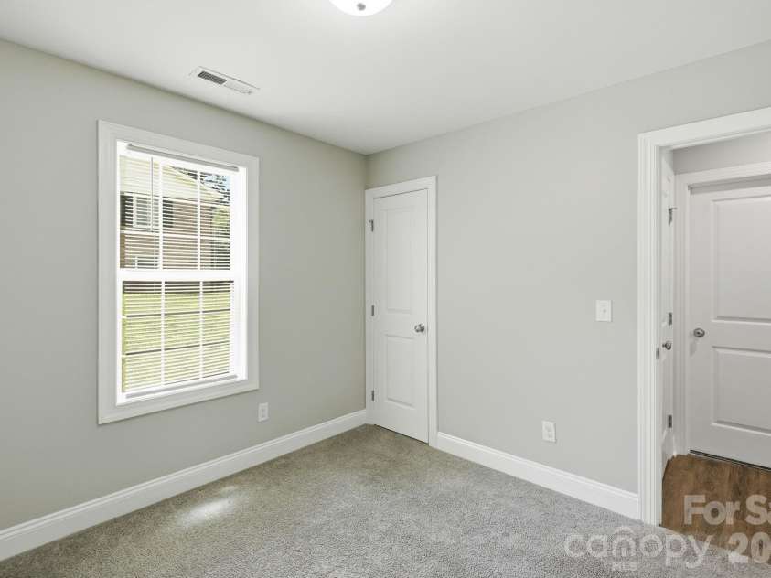 1514 Jamaica Road, Kannapolis, NC 28083.  MLS# CAR4405227, YatesRealty ID 38556. 