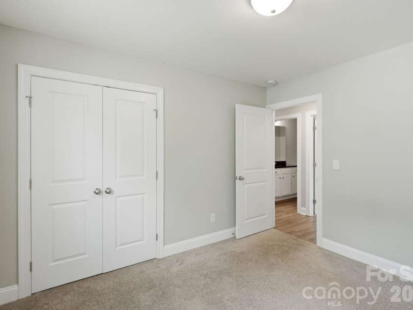1514 Jamaica Road, Kannapolis, NC 28083.  MLS# CAR4405227, YatesRealty ID 38556. 
