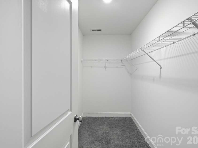 1514 Jamaica Road, Kannapolis, NC 28083.  MLS# CAR4405227, YatesRealty ID 38556. 