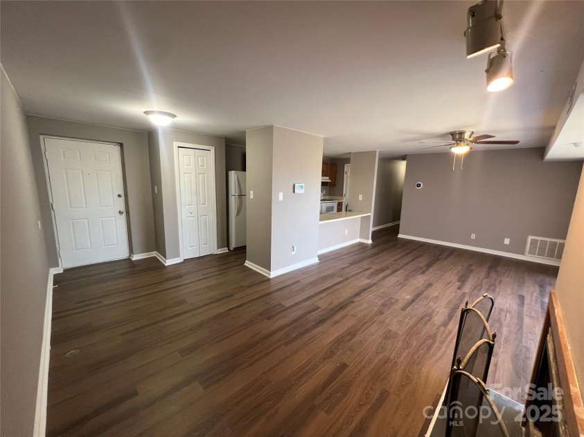 9401 Old Concord Road, Charlotte, NC 28213.  MLS# CAR4212131, YatesRealty ID 3856. Open Floor Plan