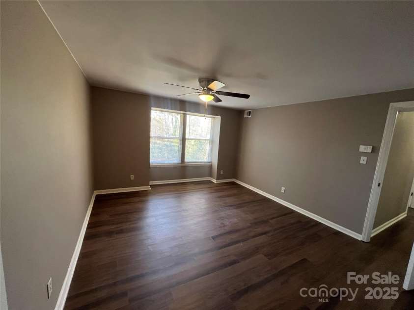 9401 Old Concord Road, Charlotte, NC 28213.  MLS# CAR4212131, YatesRealty ID 3856. Primary Bedroom