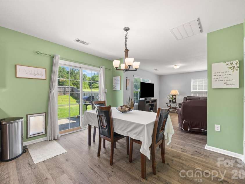 1772 Eastway Drive, Dallas, NC 28034.  MLS# CAR4404398, YatesRealty ID 38560. 