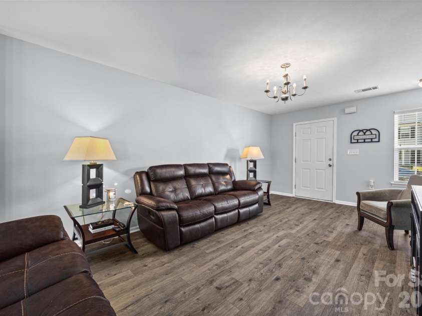 1772 Eastway Drive, Dallas, NC 28034.  MLS# CAR4404398, YatesRealty ID 38560. 