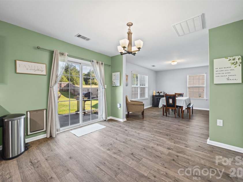 1772 Eastway Drive, Dallas, NC 28034.  MLS# CAR4404398, YatesRealty ID 38560. 