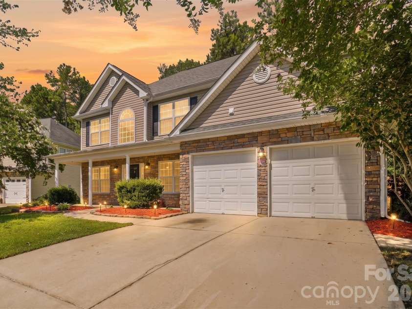 164 Sethwood Drive, Rock Hill, SC 29732.  MLS# CAR4401919, YatesRealty ID 38566. 