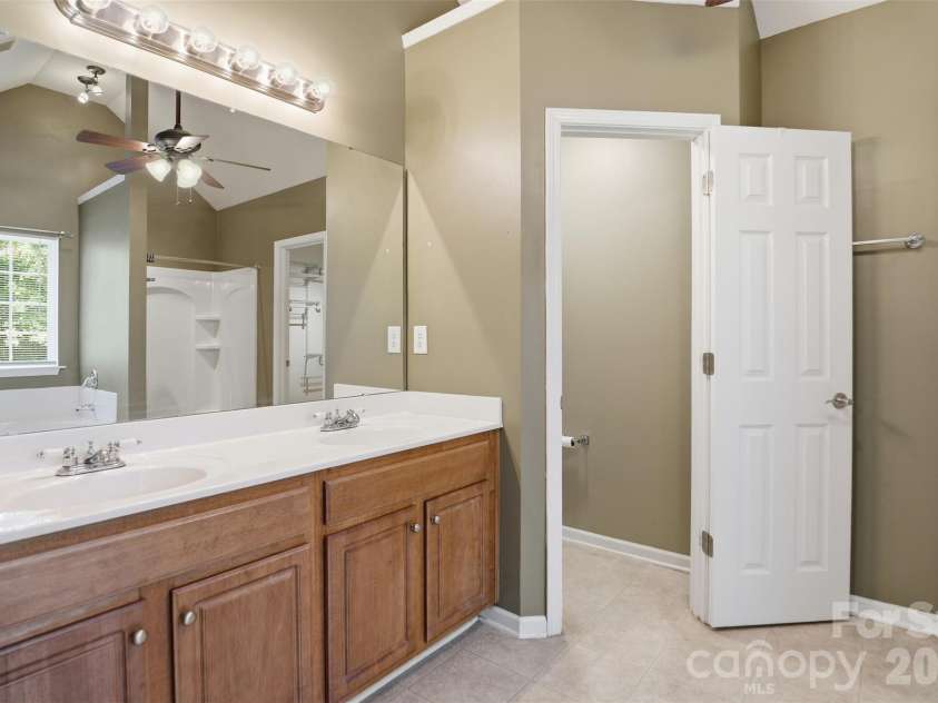 164 Sethwood Drive, Rock Hill, SC 29732.  MLS# CAR4401919, YatesRealty ID 38566. 