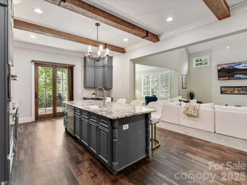 8119 Skyecroft Commons Drive, Waxhaw, NC 28173.  MLS# CAR4406109, YatesRealty ID 38567. 