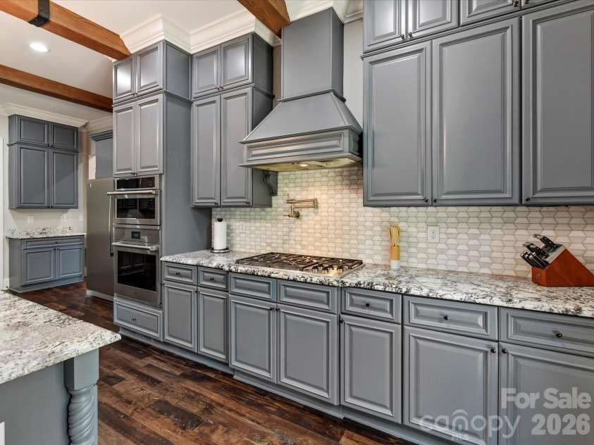 8119 Skyecroft Commons Drive, Waxhaw, NC 28173.  MLS# CAR4406109, YatesRealty ID 38567. 