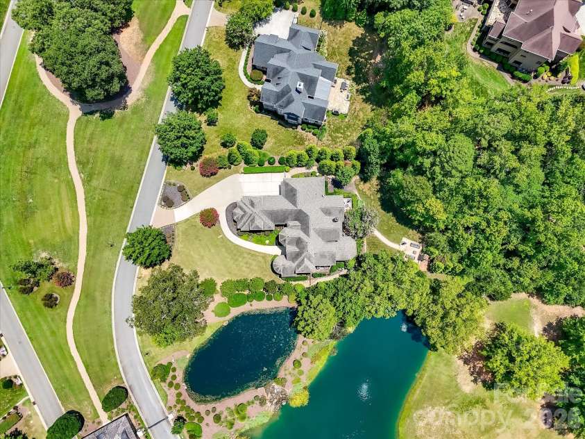 8119 Skyecroft Commons Drive, Waxhaw, NC 28173.  MLS# CAR4406109, YatesRealty ID 38567. 