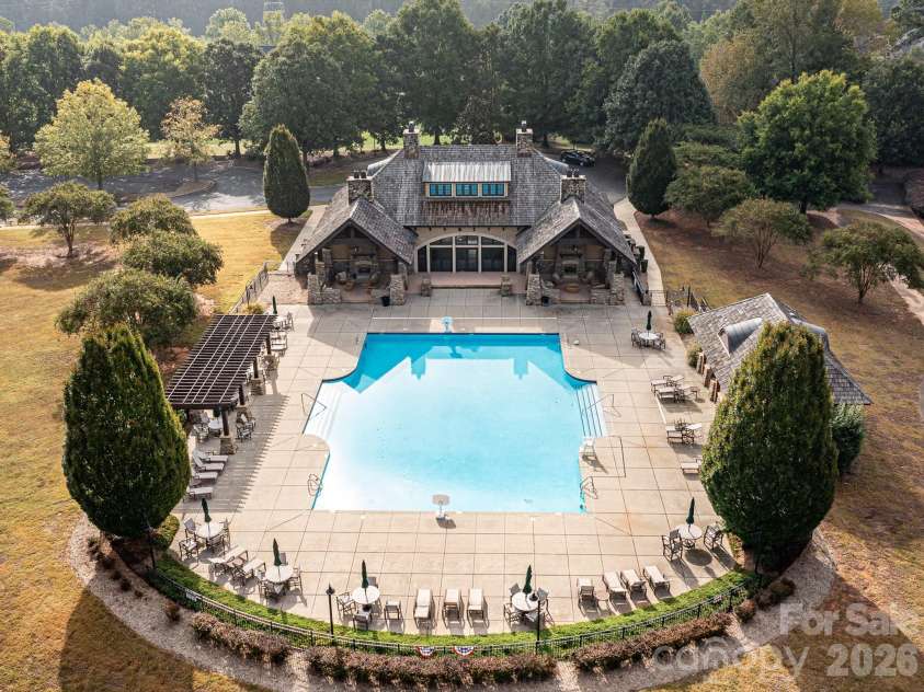 8119 Skyecroft Commons Drive, Waxhaw, NC 28173.  MLS# CAR4406109, YatesRealty ID 38567. 