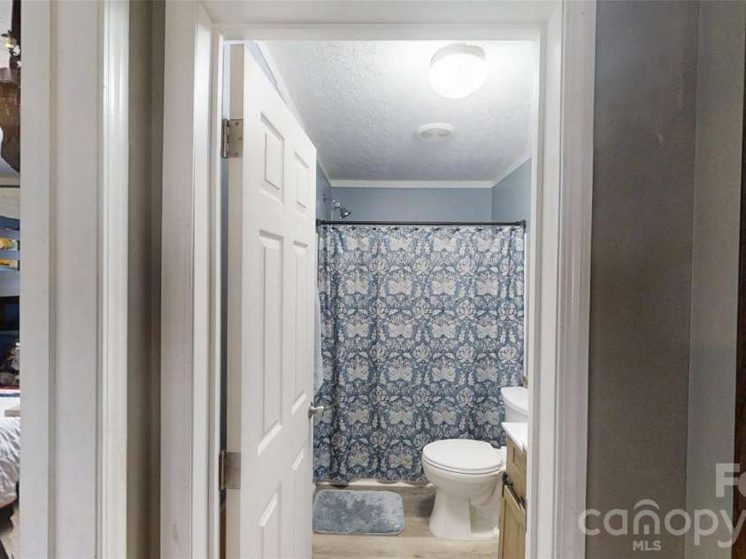 75 Pine Mount Road, Weaverville, NC 28787.  MLS# CAR4406125, YatesRealty ID 38568. 