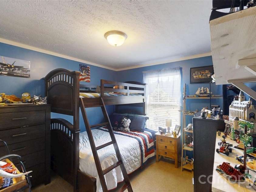 75 Pine Mount Road, Weaverville, NC 28787.  MLS# CAR4406125, YatesRealty ID 38568. 