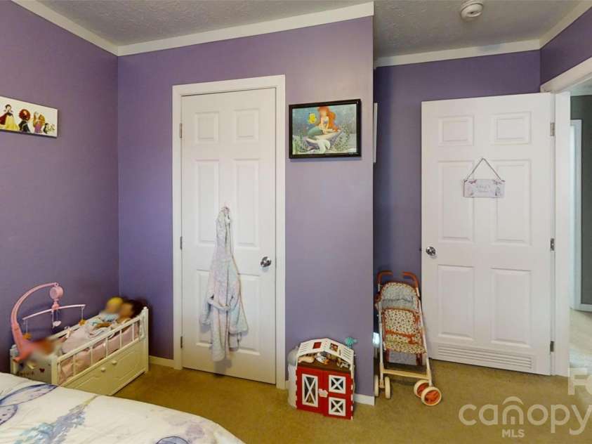 75 Pine Mount Road, Weaverville, NC 28787.  MLS# CAR4406125, YatesRealty ID 38568. 