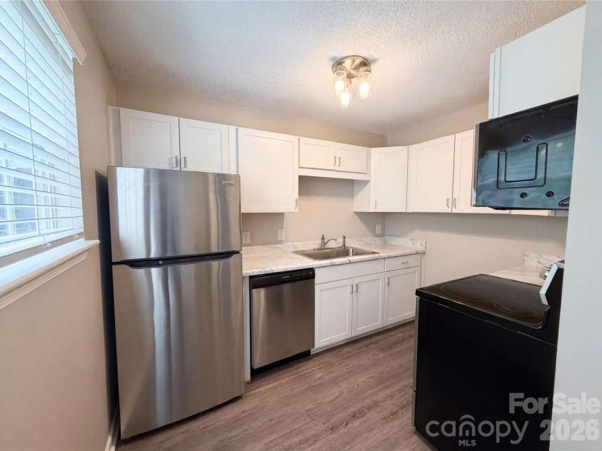 1436 Flintwood Drive, Rock Hill, SC 29732.  MLS# CAR4405174, YatesRealty ID 38569. 