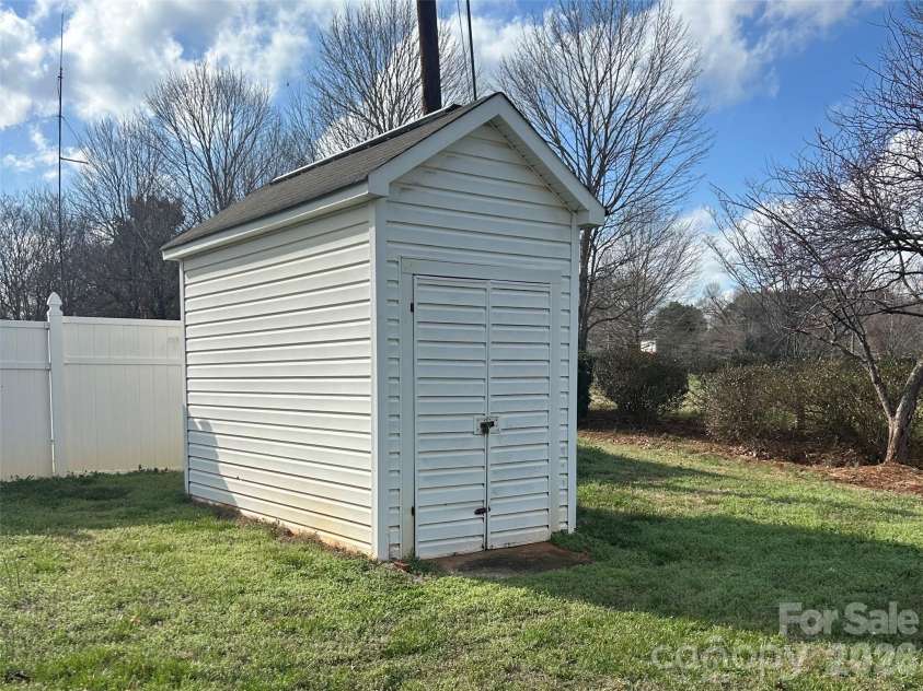 357 Pruitt Houser Street, Lincolnton, NC 28092.  MLS# CAR4356050, YatesRealty ID 3857. Shed that conveys