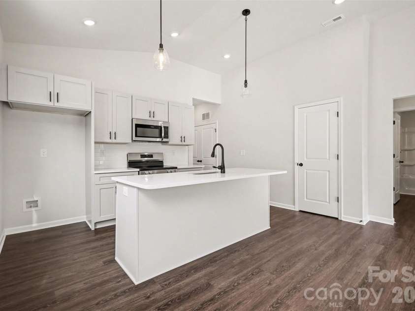 510 Mill Street, Lowell, NC 28098.  MLS# CAR4342536, YatesRealty ID 3857. 