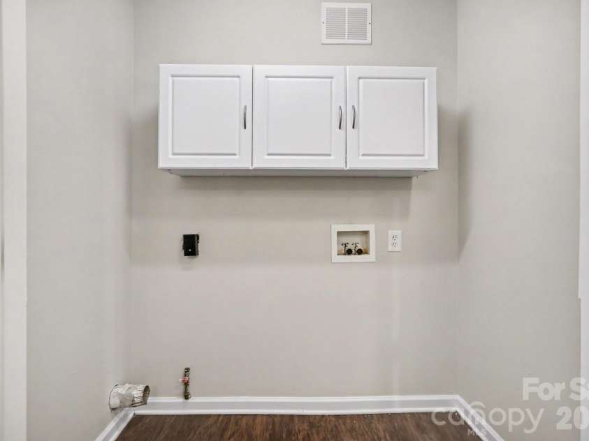 838 Highlander Court, Concord, NC 28025.  MLS# CAR4397435, YatesRealty ID 38571. 