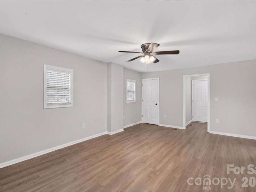 101 Main Street, Mount Pleasant, NC 28124.  MLS# CAR4406120, YatesRealty ID 38572. 
