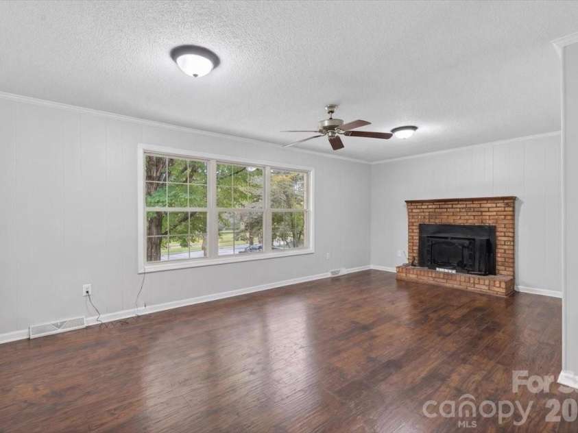 101 Main Street, Mount Pleasant, NC 28124.  MLS# CAR4406120, YatesRealty ID 38572. 