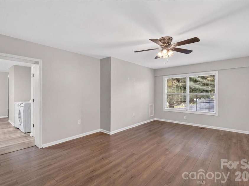 101 Main Street, Mount Pleasant, NC 28124.  MLS# CAR4406120, YatesRealty ID 38572. 
