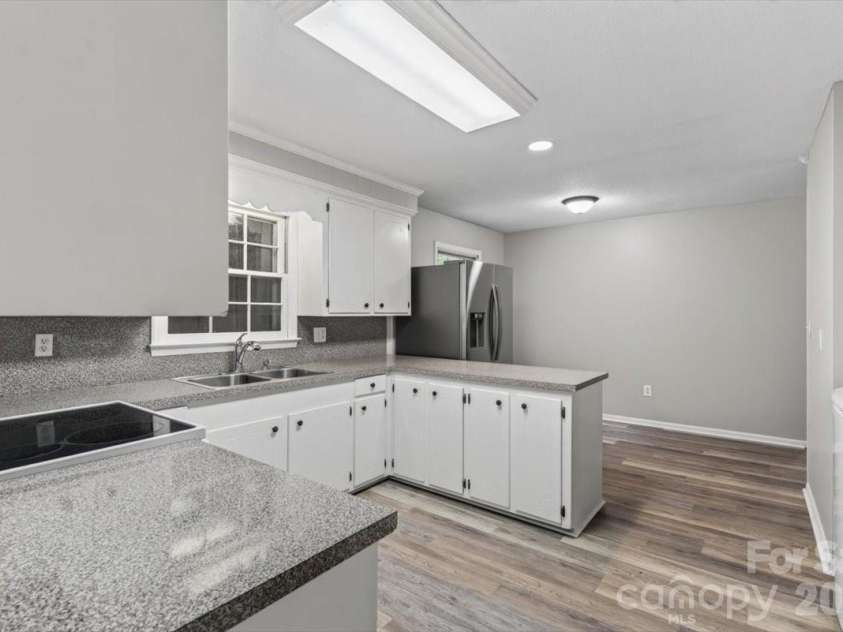 101 Main Street, Mount Pleasant, NC 28124.  MLS# CAR4406120, YatesRealty ID 38572. 