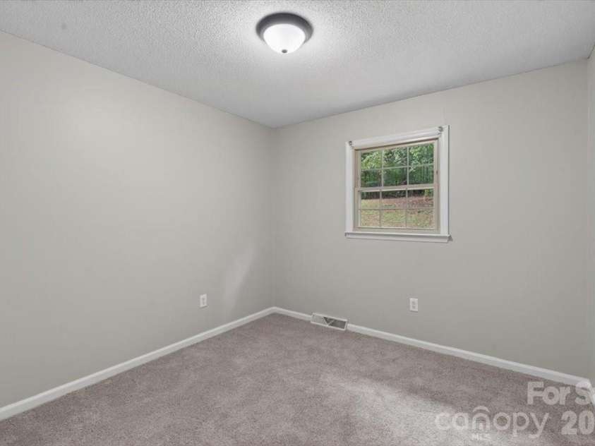 101 Main Street, Mount Pleasant, NC 28124.  MLS# CAR4406120, YatesRealty ID 38572. 
