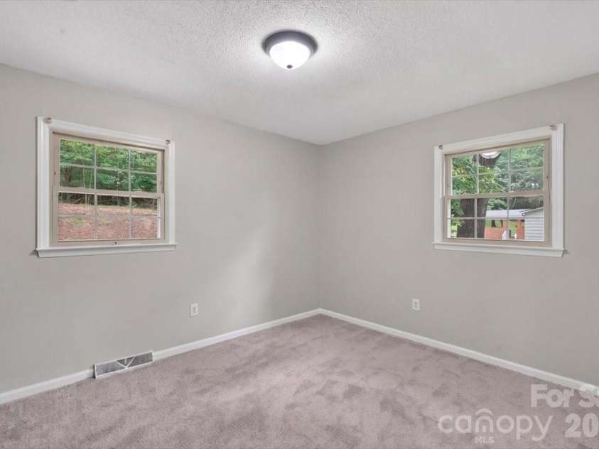 101 Main Street, Mount Pleasant, NC 28124.  MLS# CAR4406120, YatesRealty ID 38572. 