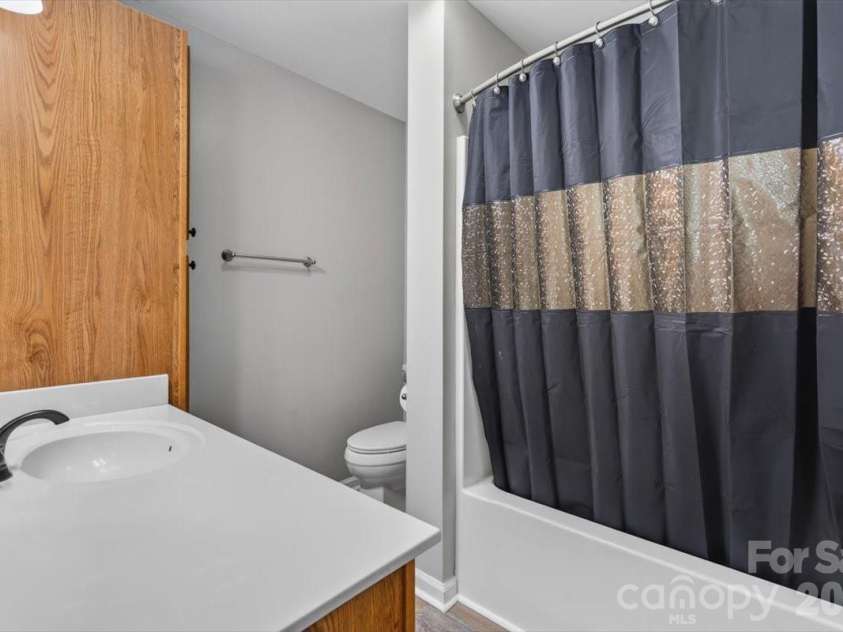 101 Main Street, Mount Pleasant, NC 28124.  MLS# CAR4406120, YatesRealty ID 38572. 