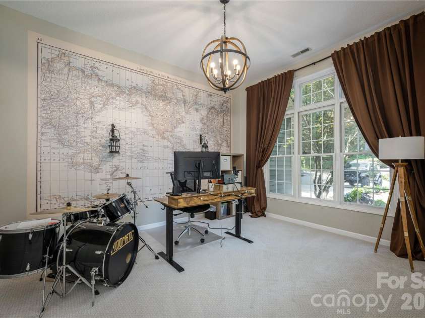 7 Oak Hollow Drive, Asheville, NC 28805.  MLS# CAR4406097, YatesRealty ID 38574. Main Level Office