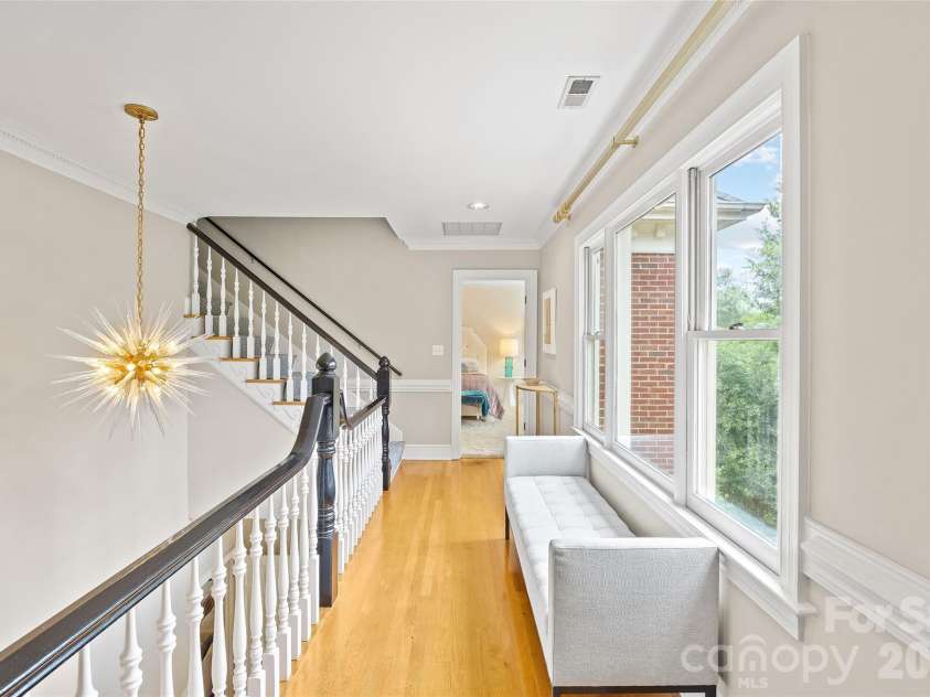 5411 Mirabell Road, Charlotte, NC 28226.  MLS# CAR4403718, YatesRealty ID 38575. 