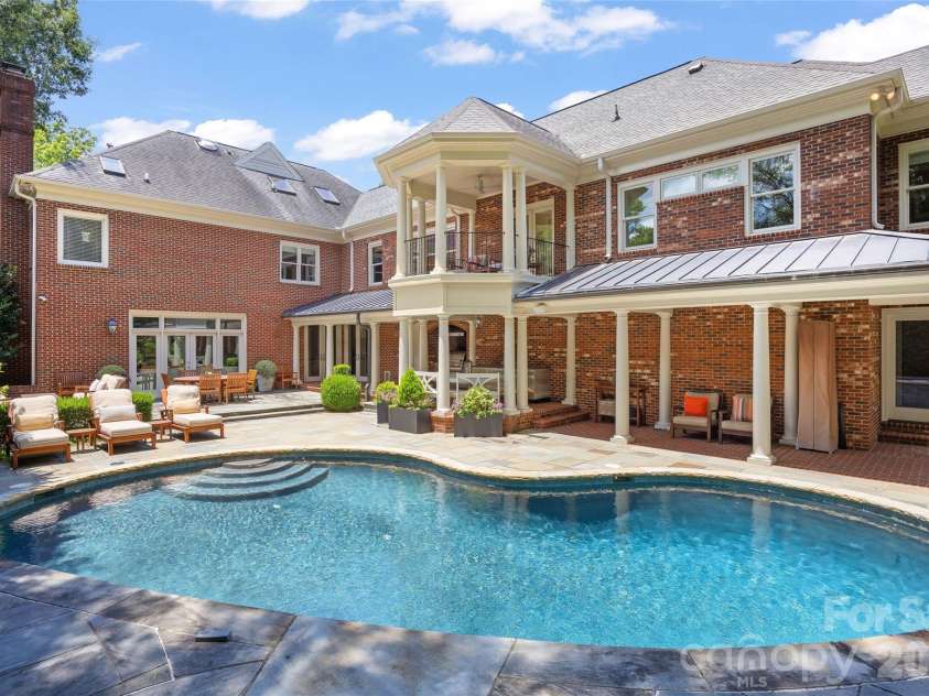 5411 Mirabell Road, Charlotte, NC 28226.  MLS# CAR4403718, YatesRealty ID 38575. 