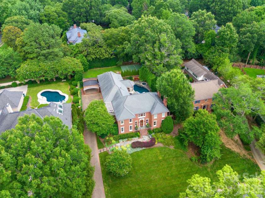 5411 Mirabell Road, Charlotte, NC 28226.  MLS# CAR4427068, YatesRealty ID 38575. 