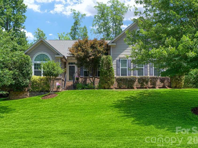 4018 Harmattan Drive, Denver, NC 28037.  MLS# CAR4414221, YatesRealty ID 38577. 