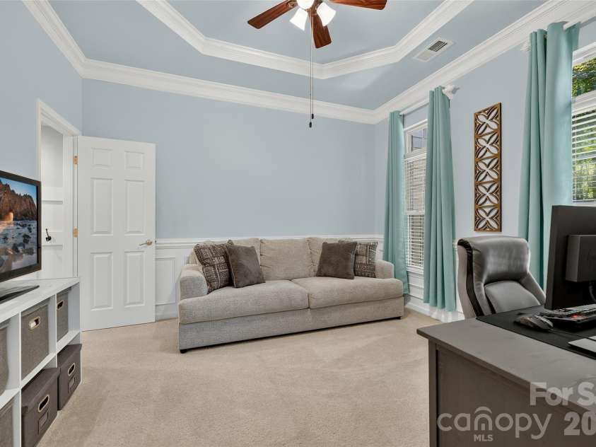4018 Harmattan Drive, Denver, NC 28037.  MLS# CAR4414221, YatesRealty ID 38577. 