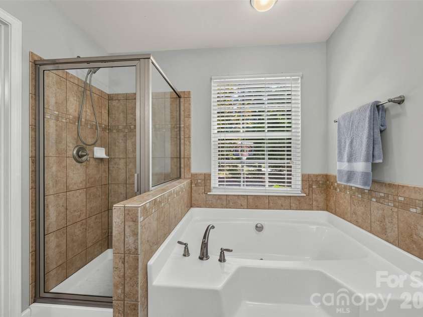 4018 Harmattan Drive, Denver, NC 28037.  MLS# CAR4414221, YatesRealty ID 38577. 