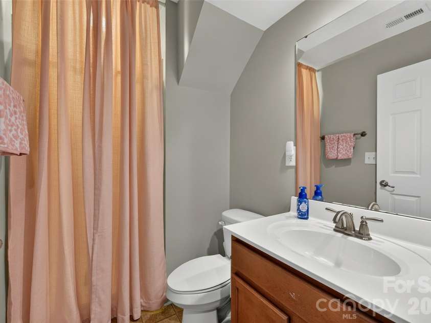 4018 Harmattan Drive, Denver, NC 28037.  MLS# CAR4414221, YatesRealty ID 38577. 