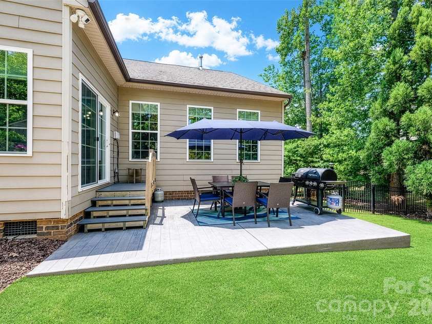 4018 Harmattan Drive, Denver, NC 28037.  MLS# CAR4414221, YatesRealty ID 38577. 