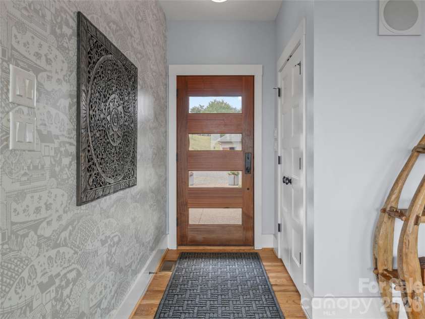 197 Arlys Lane, Tryon, NC 28782.  MLS# CAR4404993, YatesRealty ID 38579. 