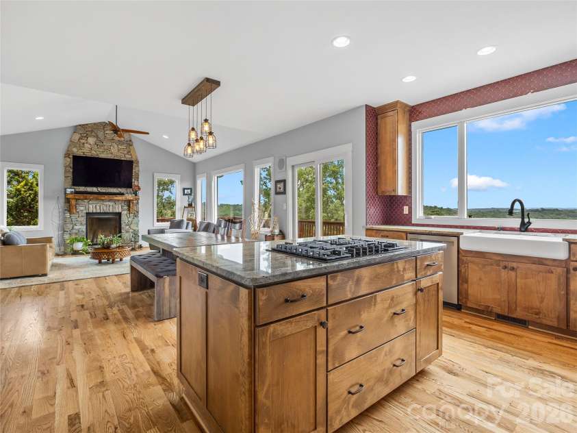 197 Arlys Lane, Tryon, NC 28782.  MLS# CAR4404993, YatesRealty ID 38579. 