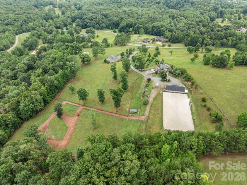 197 Arlys Lane, Tryon, NC 28782.  MLS# CAR4404993, YatesRealty ID 38579. 