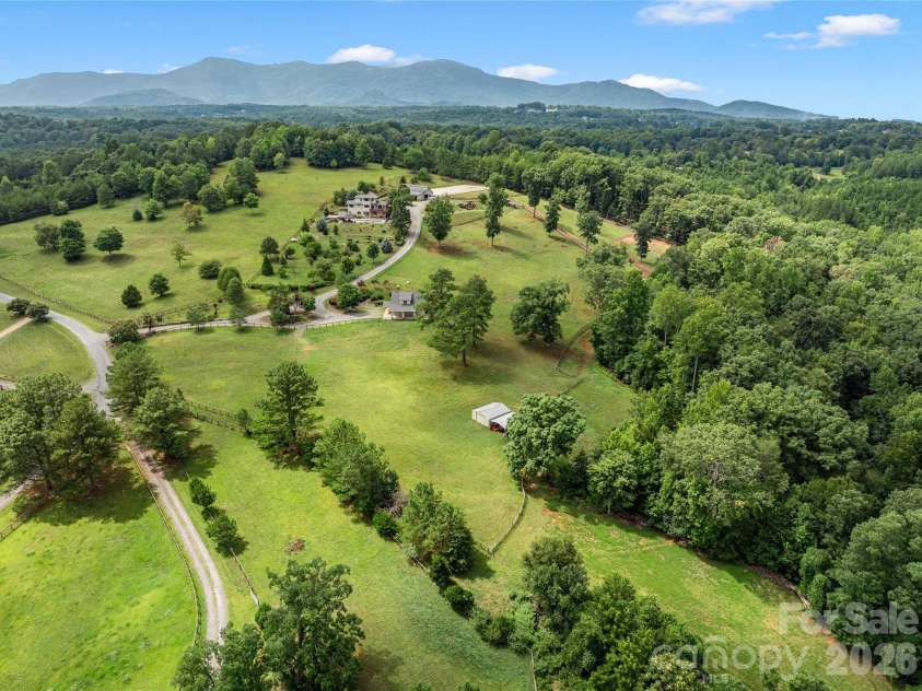 197 Arlys Lane, Tryon, NC 28782.  MLS# CAR4404993, YatesRealty ID 38579. 