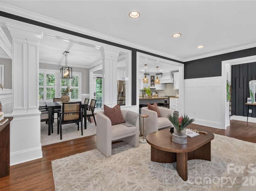 511 Merwick Circle, Charlotte, NC 28211.  MLS# CAR4403439, YatesRealty ID 38582. 