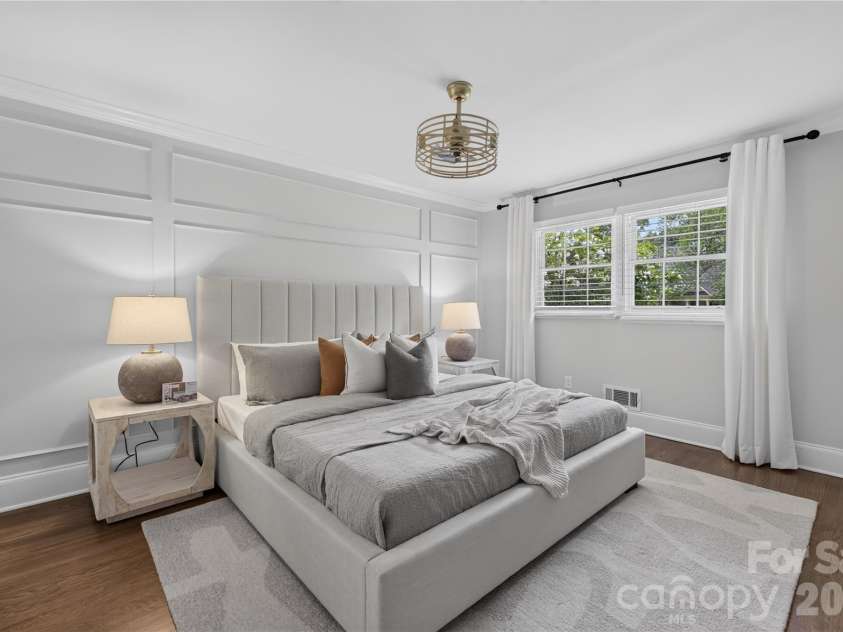 511 Merwick Circle, Charlotte, NC 28211.  MLS# CAR4403439, YatesRealty ID 38582. 