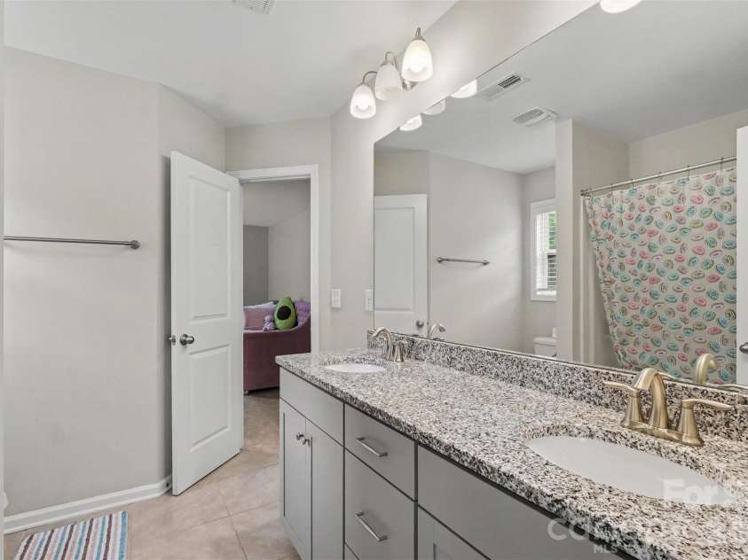2010 Burton Point Court, Waxhaw, NC 28173.  MLS# CAR4395731, YatesRealty ID 38583. 