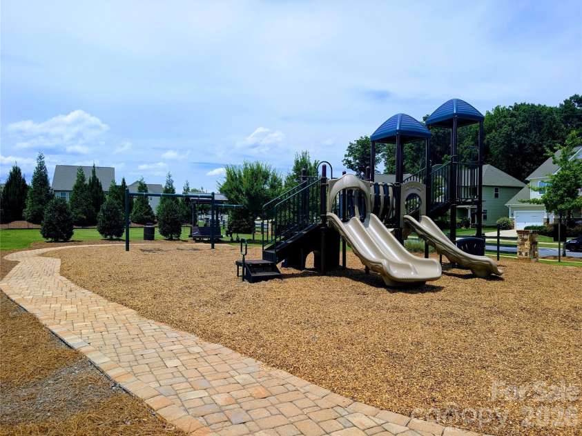 2010 Burton Point Court, Waxhaw, NC 28173.  MLS# CAR4395731, YatesRealty ID 38583. 