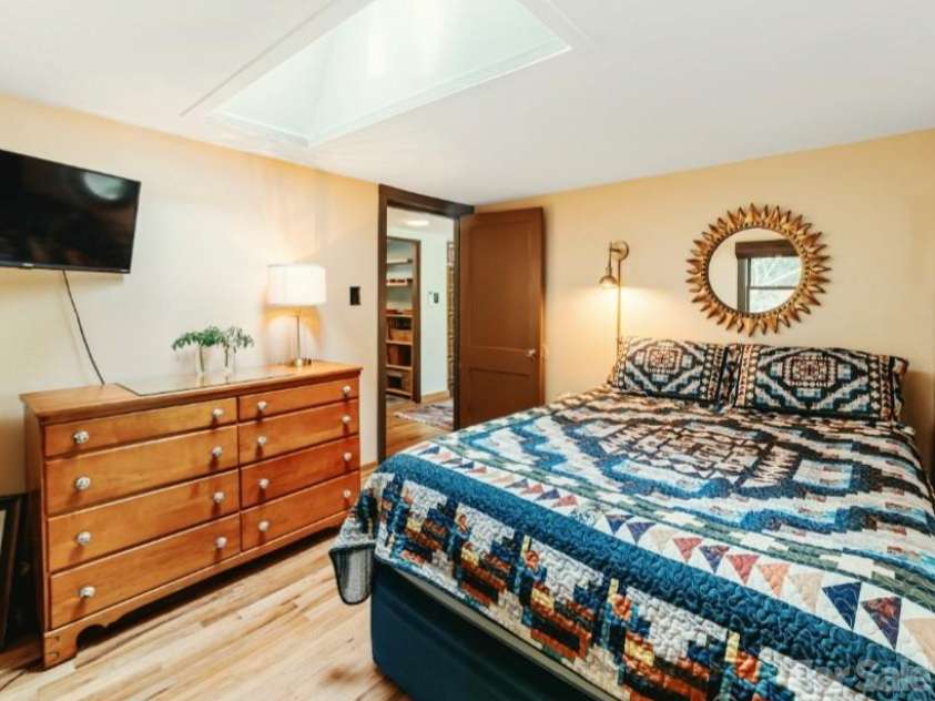 168 Avondale Road, Asheville, NC 28803.  MLS# CAR4388487, YatesRealty ID 38585. 